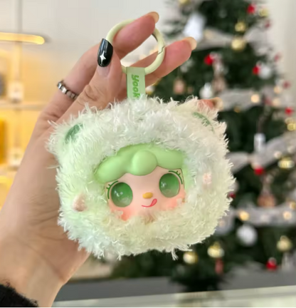 Yooki V4 Take A Bite Of Bear Series