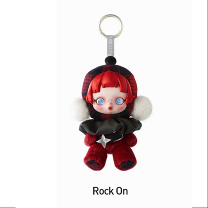 POP MART POP MART SKULLPANDA Winter Symphony Series Plush blind box — Rock On (black and red) — Kuwait — سكل باندا ونتر سنفوني- بوب مارت